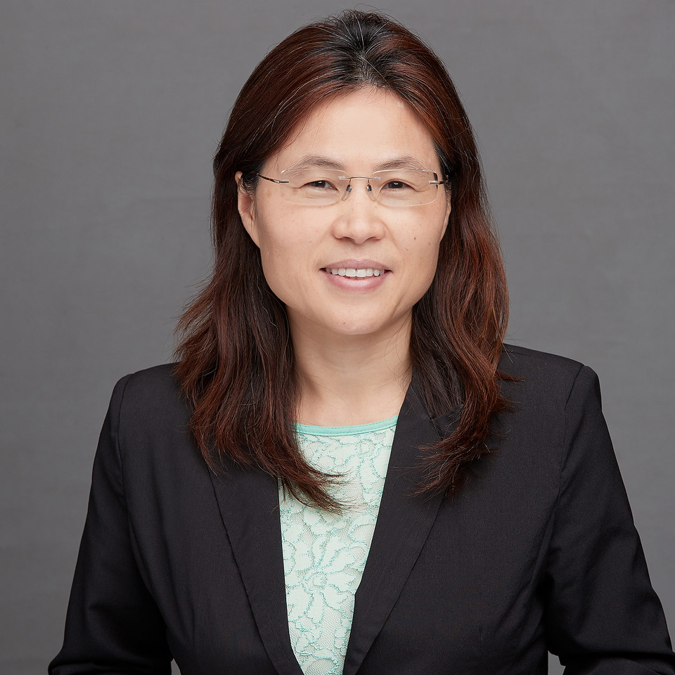 Xiaohua Huang, Dunavant Professor in the Department of Chemistry