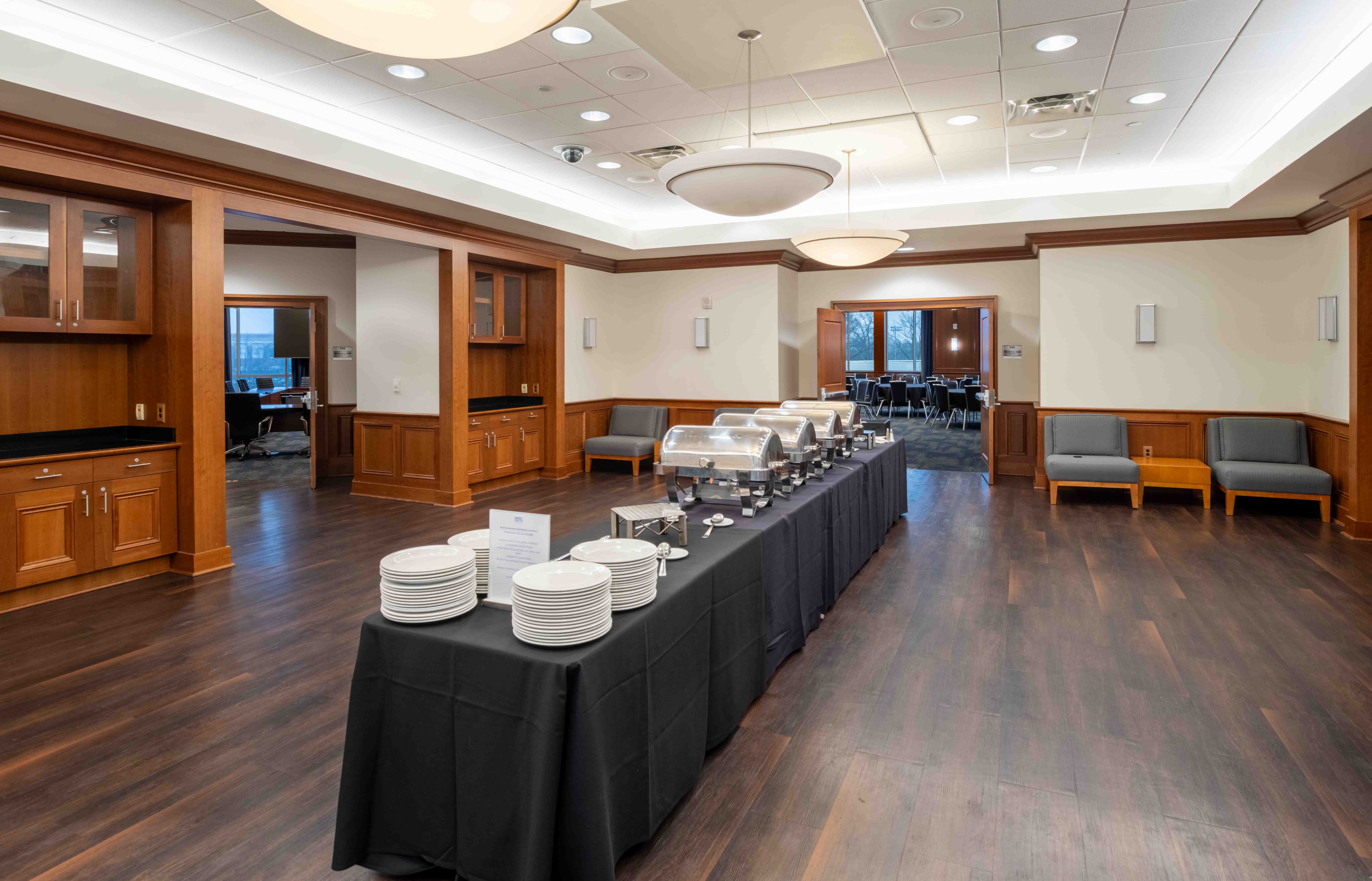 Fountain View Lounge