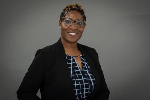 sherhunda_gentry_photo sherhunda gentry headshot