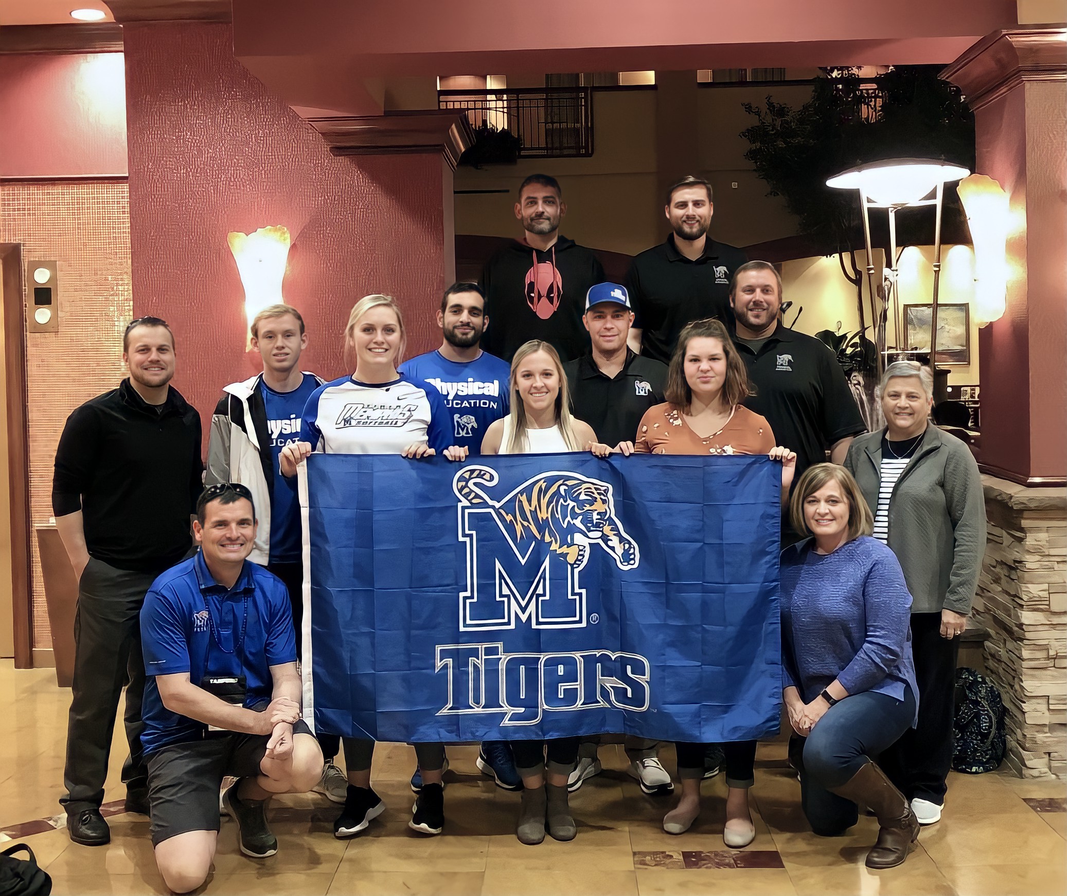 Keith Loupe and PETE students at TAHPERD Keith Loupe and PETE students at TAHPERD