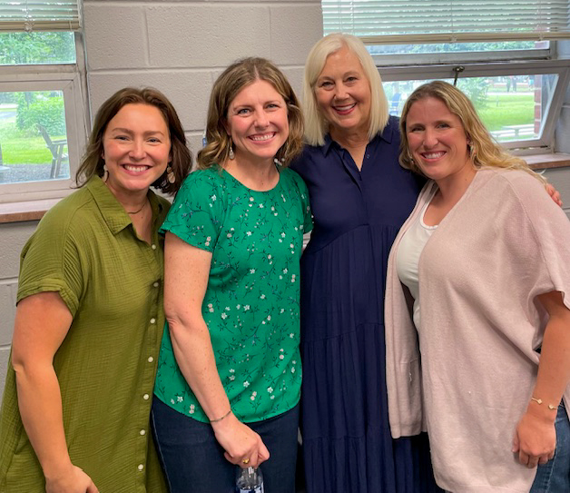 Robin Roach with Nutrition Faculty Robin Roach with Nutrition Faculty