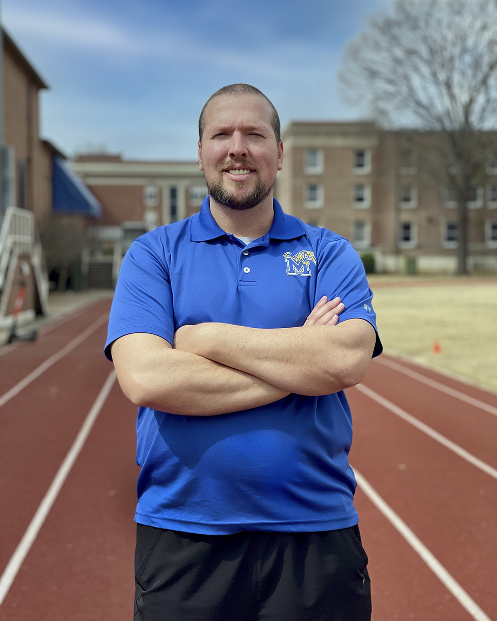 Stephen Dowda Stephen Dowda standing on track