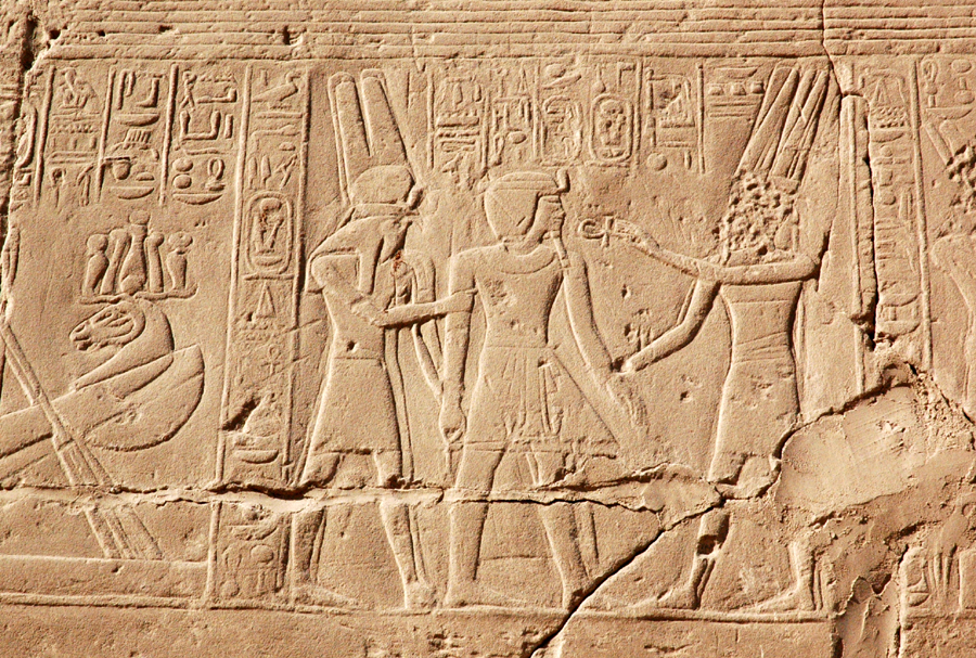 scene on the hull of Amun's river barge