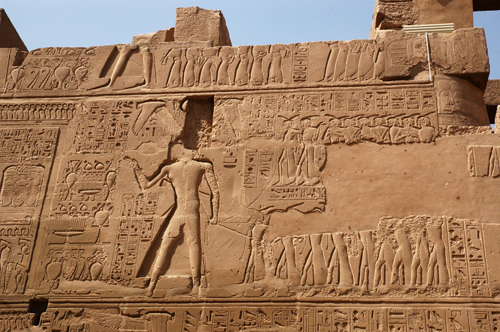 Presentation of prisoners west wing