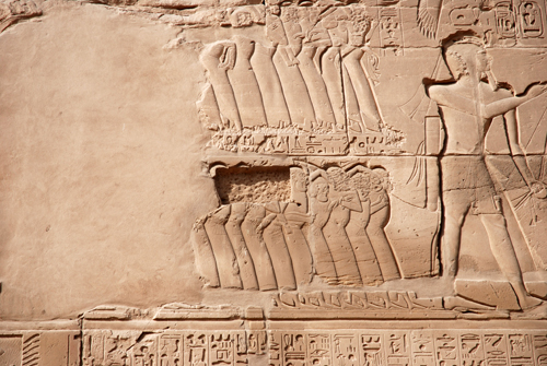 Presentation of booty