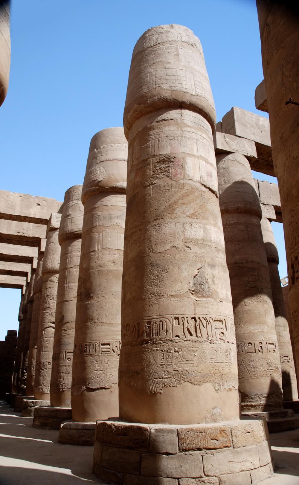 column with simple decoration