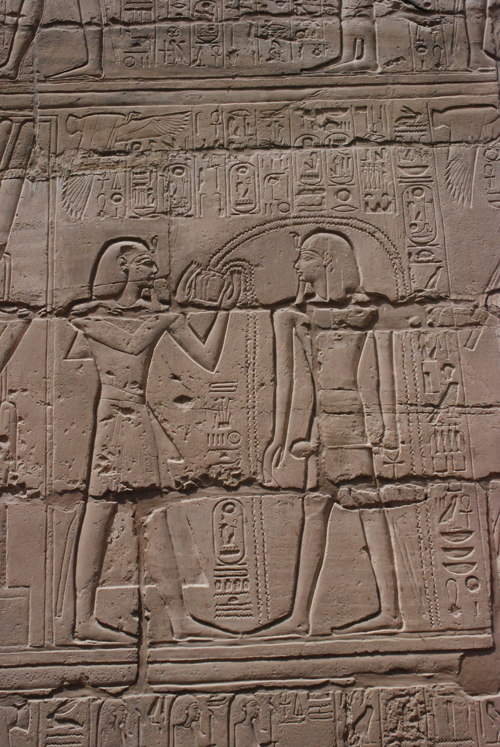 Plate 48 (B92) - Ramesses II purifying a statue of Sety I