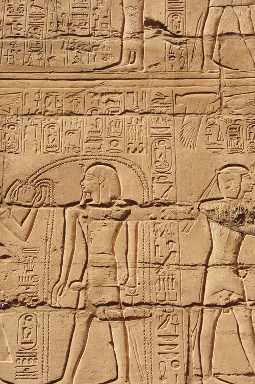 Plate 48 (B92) - Ramesses II purifying a statue of Sety I