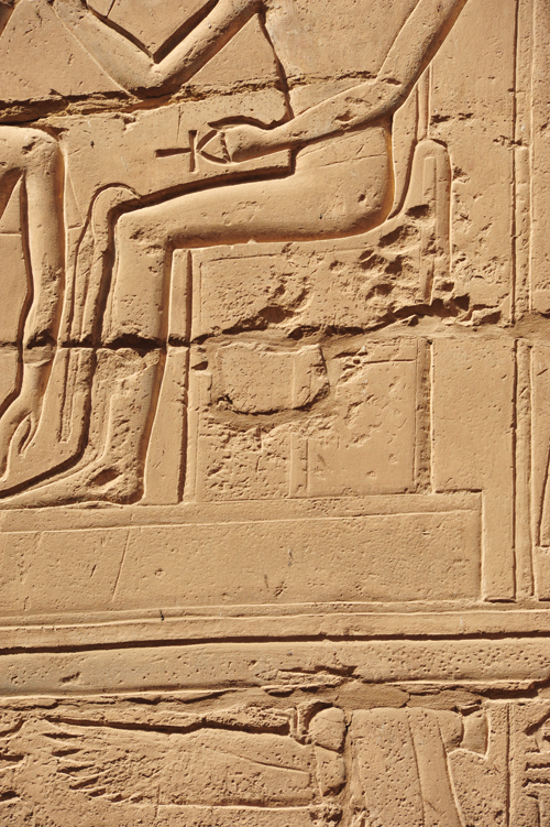 Plate 49 (B93) - Thoth and Seshat inscribing many years or reign for Ramesses II kneeling in kiosk with Amun-Re