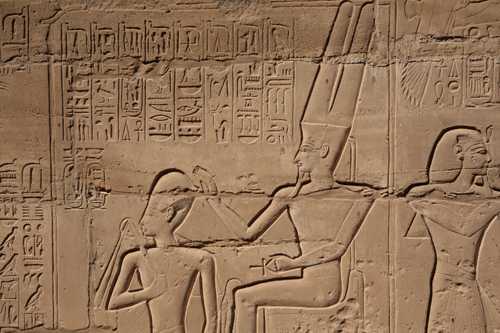 Plate 49 (B93) - Thoth and Seshat inscribing many years or reign for Ramesses II kneeling in kiosk with Amun-Re