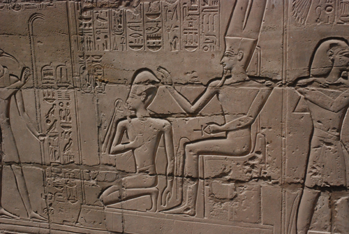 Plate 49 (B93) - Thoth and Seshat inscribing many years or reign for Ramesses II kneeling in kiosk with Amun-Re
