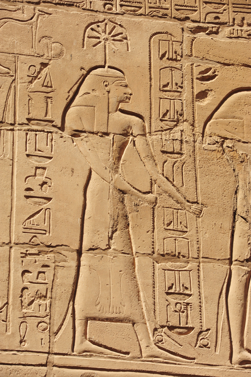 Plate 49 (B93) - Thoth and Seshat inscribing many years or reign for Ramesses II kneeling in kiosk with Amun-Re