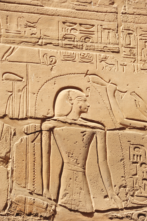 Plate 51 (B95-96) - Ramesses II emerging from the palace (left, B96) and being purified by Khnum (right, B95)