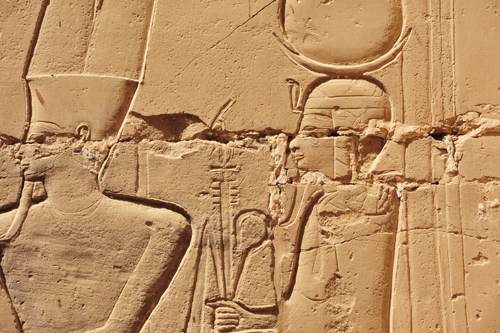 Plate 52 (B97-98) - Ramesses II receiving regalia and jubilees from Amun-Re in the presence of Mut and Khonsu, while Thoth inscribes years of reign (right, B97) and Iunmutef addresses the Great Ennead (left, B98)