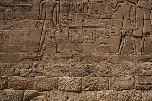 Plate 52 (B97-98) - Ramesses II receiving regalia and jubilees from Amun-Re in the presence of Mut and Khonsu, while Thoth inscribes years of reign (right, B97) and Iunmutef addresses the Great Ennead (left, B98)