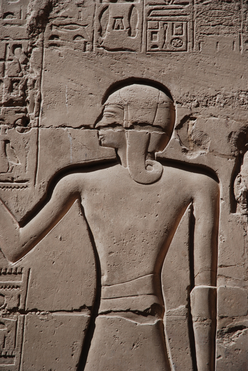 Plate 52 (B97-98) - Ramesses II receiving regalia and jubilees from Amun-Re in the presence of Mut and Khonsu, while Thoth inscribes years of reign (right, B97) and Iunmutef addresses the Great Ennead (left, B98)