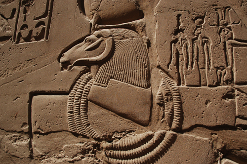 Plate 53 (B99-100) - Ramesses II censing the procession of barks of the Theban Triad followed by Sety I