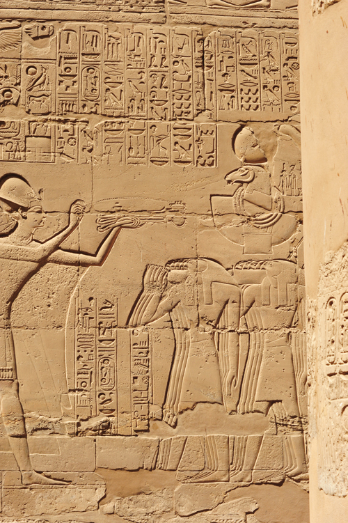 Plate 53 (B99-100) - Ramesses II censing the procession of barks of the Theban Triad followed by Sety I