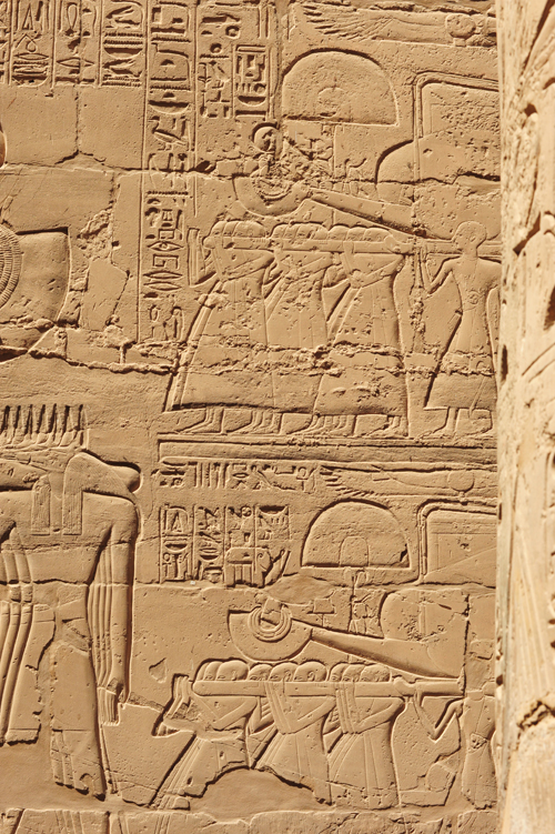 Plate 53 (B99-100) - Ramesses II censing the procession of barks of the Theban Triad followed by Sety I