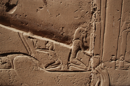 Plate 53 (B99-100) - Ramesses II censing the procession of barks of the Theban Triad followed by Sety I