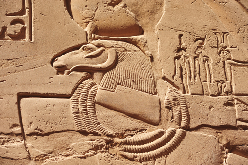 Plate 53 (B99-100) - Ramesses II censing the procession of barks of the Theban Triad followed by Sety I