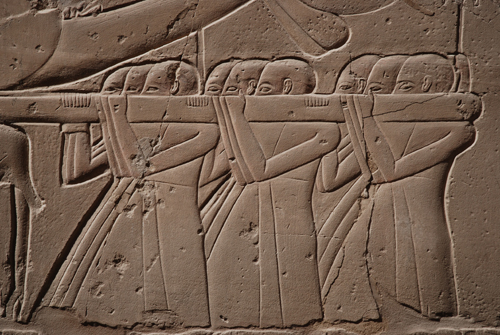 Plate 53 (B99-100) - Ramesses II censing the procession of barks of the Theban Triad followed by Sety I