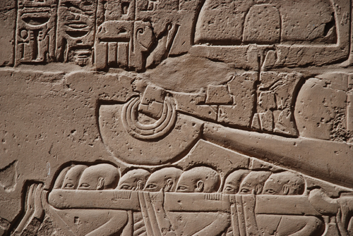 Plate 53 (B99-100) - Ramesses II censing the procession of barks of the Theban Triad followed by Sety I