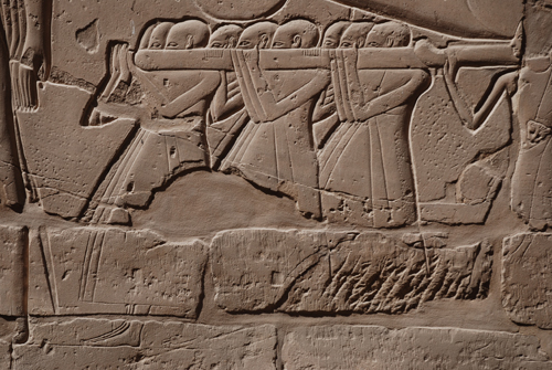 Plate 53 (B99-100) - Ramesses II censing the procession of barks of the Theban Triad followed by Sety I