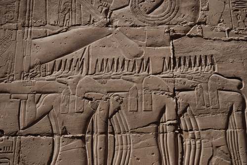 Plate 53 (B99-100) - Ramesses II censing the procession of barks of the Theban Triad followed by Sety I