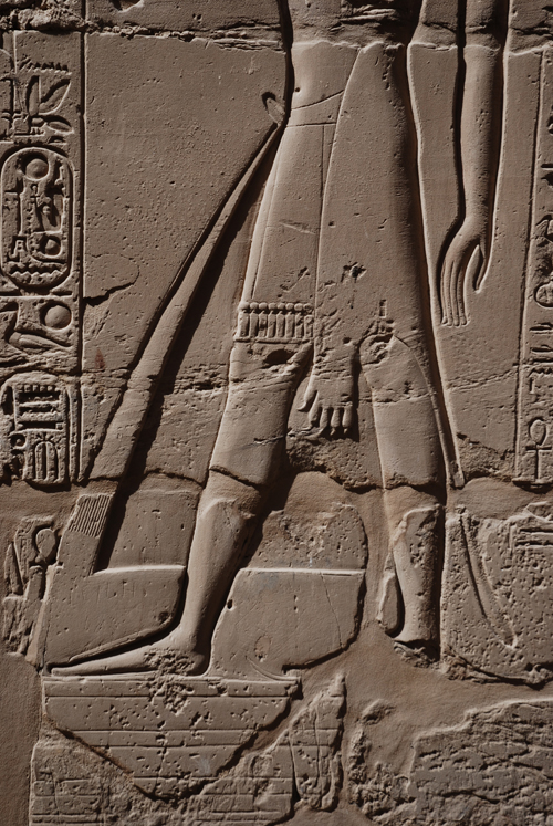 Plate 53 (B99-100) - Ramesses II censing the procession of barks of the Theban Triad followed by Sety I