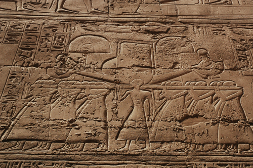 Plate 53 (B99-100) - Ramesses II censing the procession of barks of the Theban Triad followed by Sety I