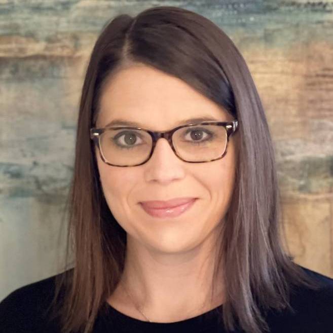 Sarah Lagley headshot