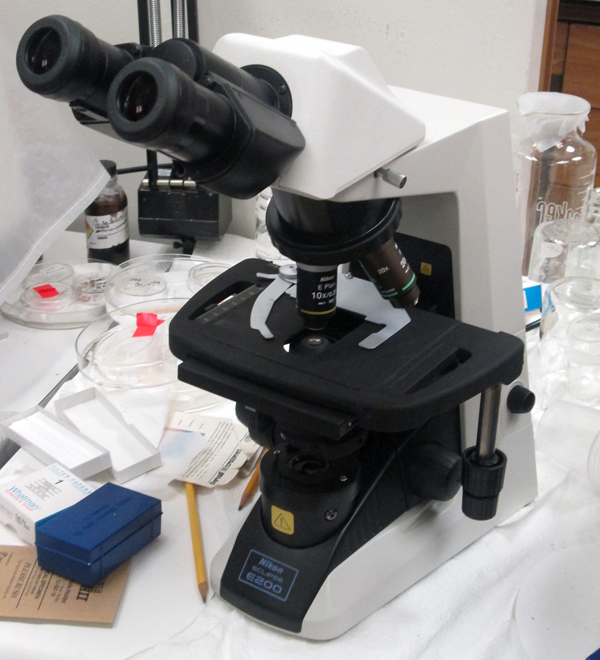 Click to Enlarge Nikon Eclipse 200