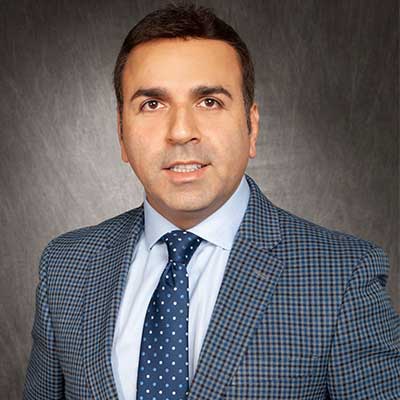 Rouzbeh Ross Nazari chair for its Department of Civil, Construction, and Environmental Engineering speaking at a conference