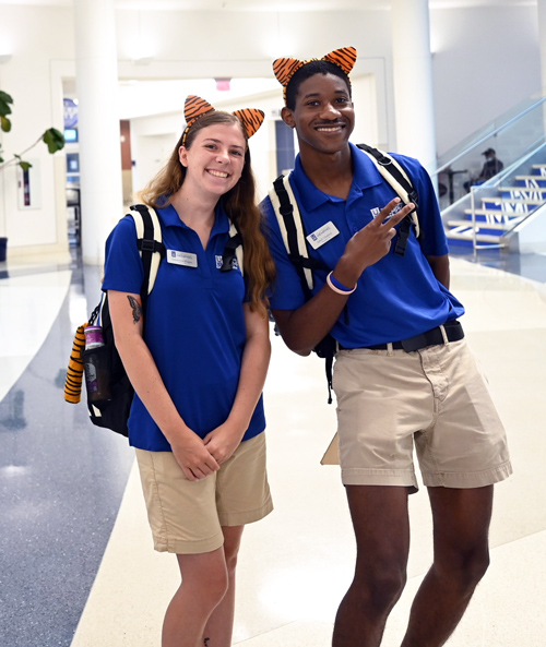 orientation guides with tiger ears