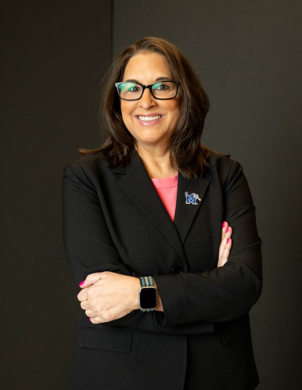 Barbara Davis Headshot