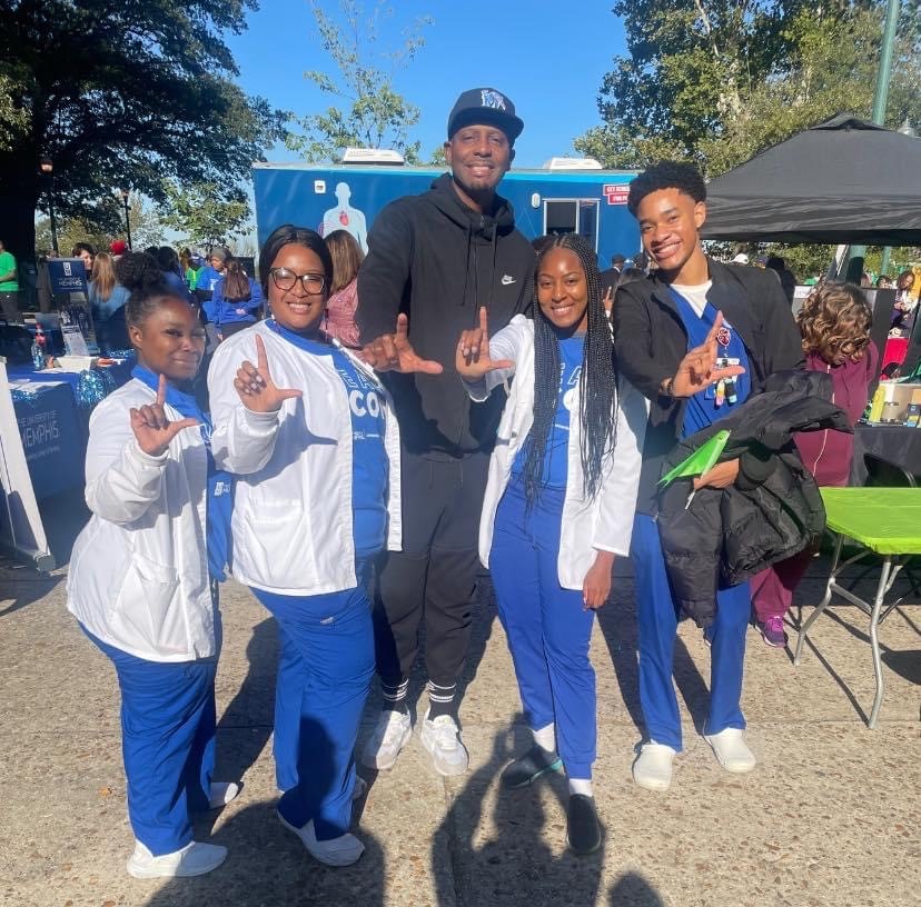 Penny Hardaway and Nursing Students