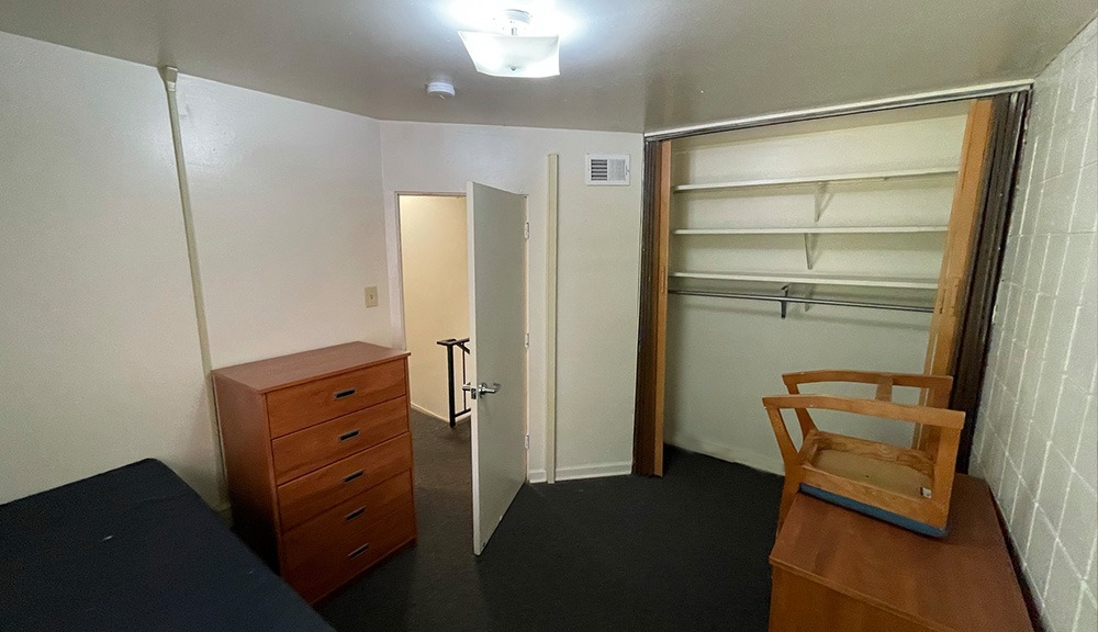 Townhouse - Small Bedroom