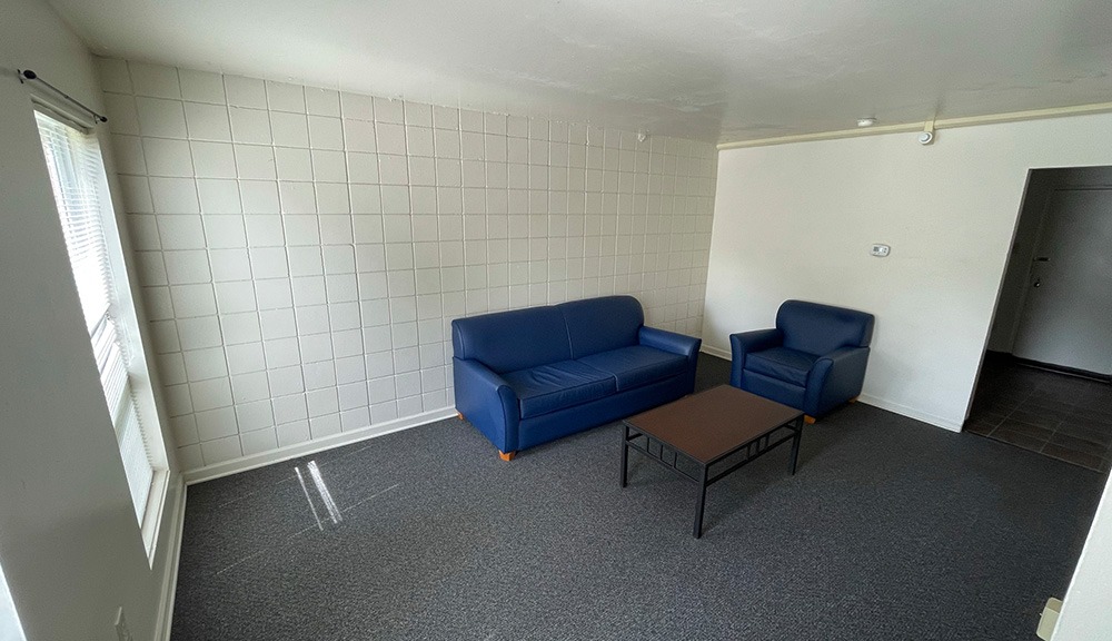 Townhouse - Living Room