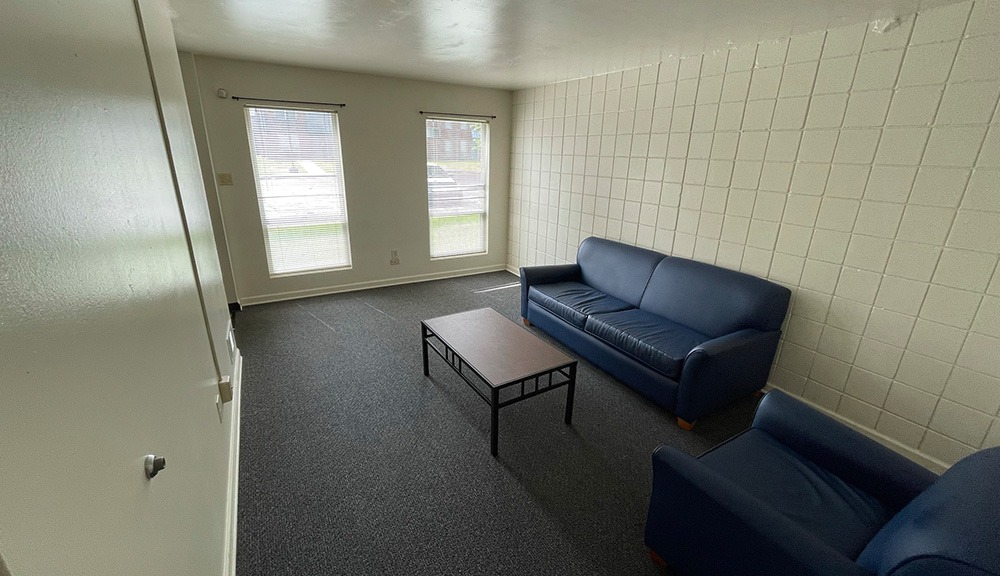 Townhouse - Living Room